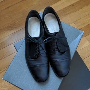 Via Spiga black leather women's oxfords